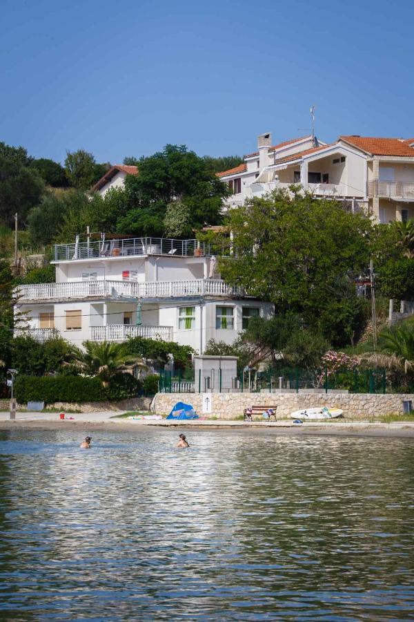 Beach Suite Nina Supetarska Draga Exterior foto