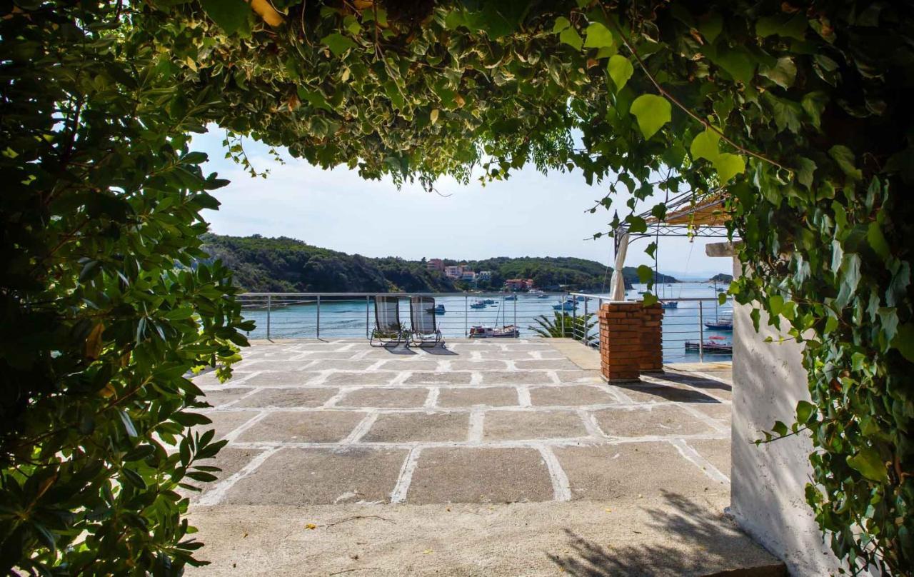 Beach Suite Nina Supetarska Draga Exterior foto
