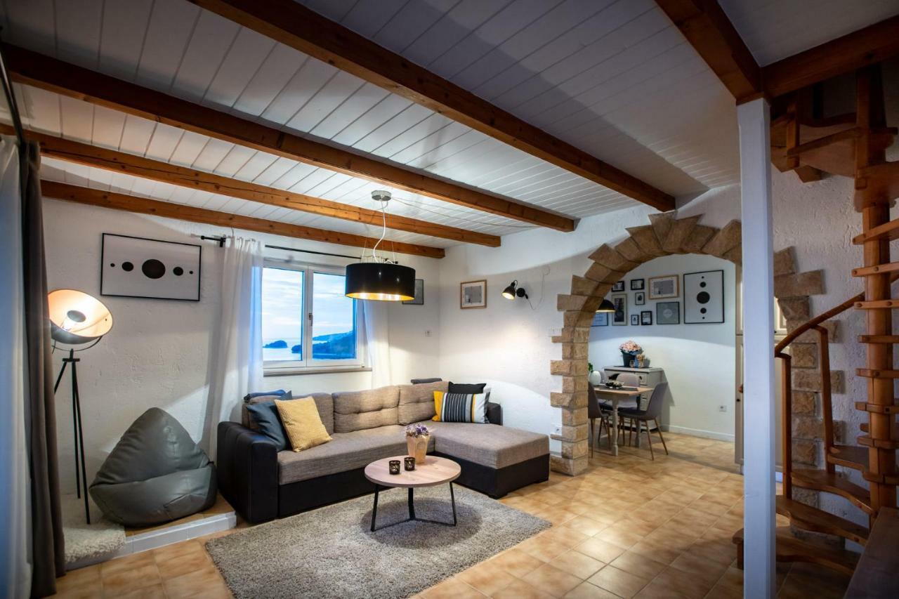Beach Suite Nina Supetarska Draga Exterior foto